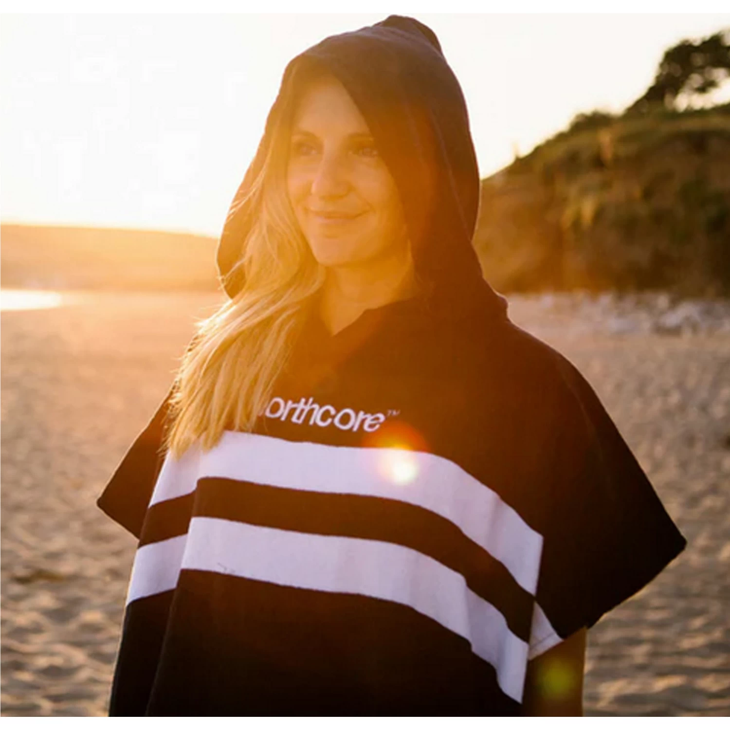 Northcore Beach Basha Stripe Hooded Towel Changing Robe / Poncho - Image 4