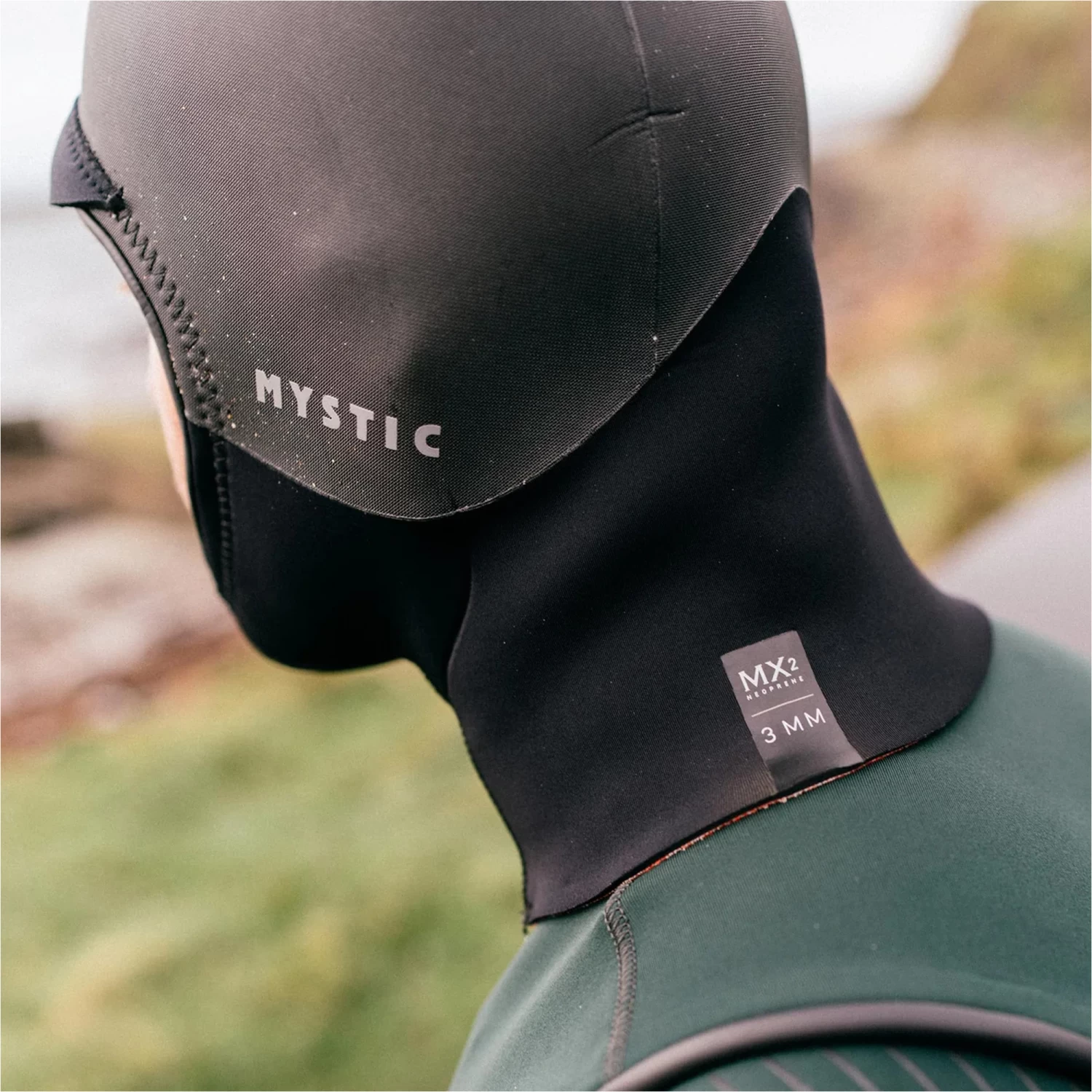 Mystic Roam 3mm Long Wetsuit Hood - Image 5