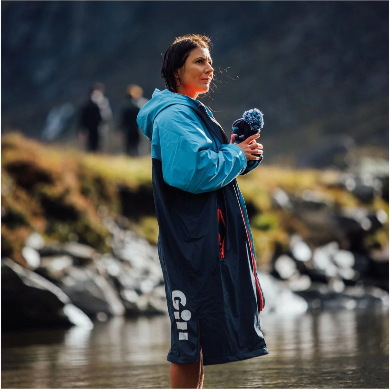 GILL Aqua Parker Change Robe - Image 6