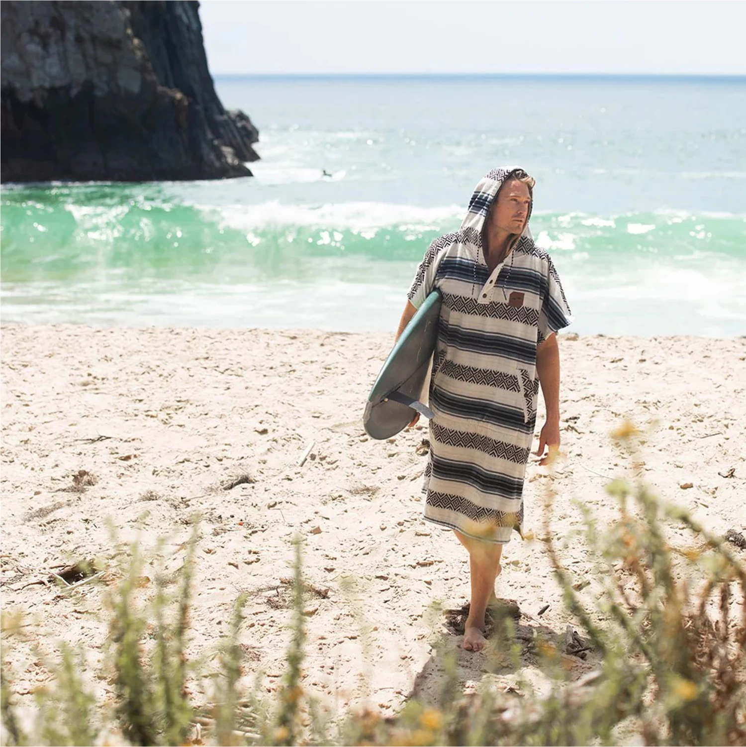 Slowtide Oso Hooded Towel Change Robe / Poncho - Image 5