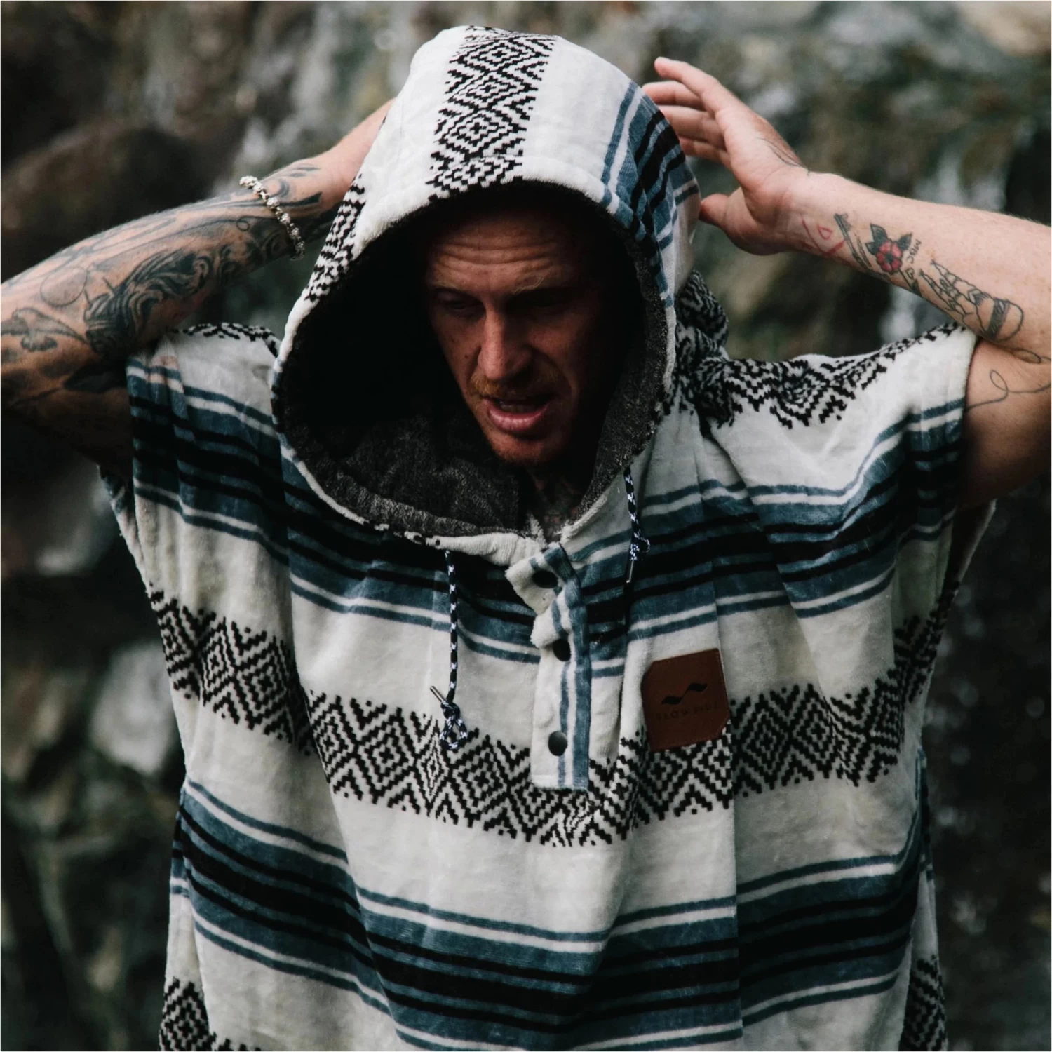 Slowtide Oso Hooded Towel Change Robe / Poncho - Image 7