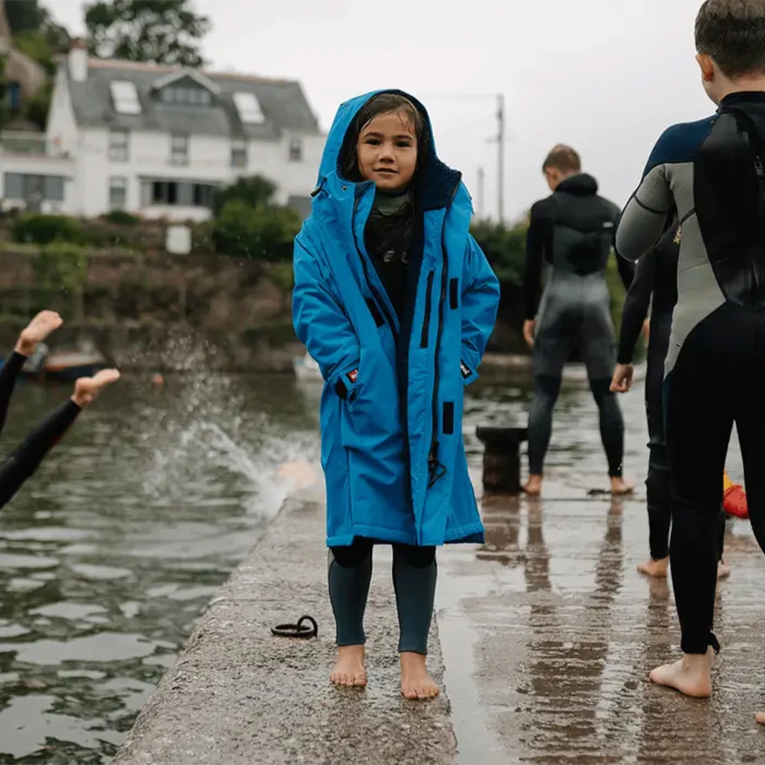 Red Paddle Co. Junior Dry Pro Change Robe / Poncho - Image 9