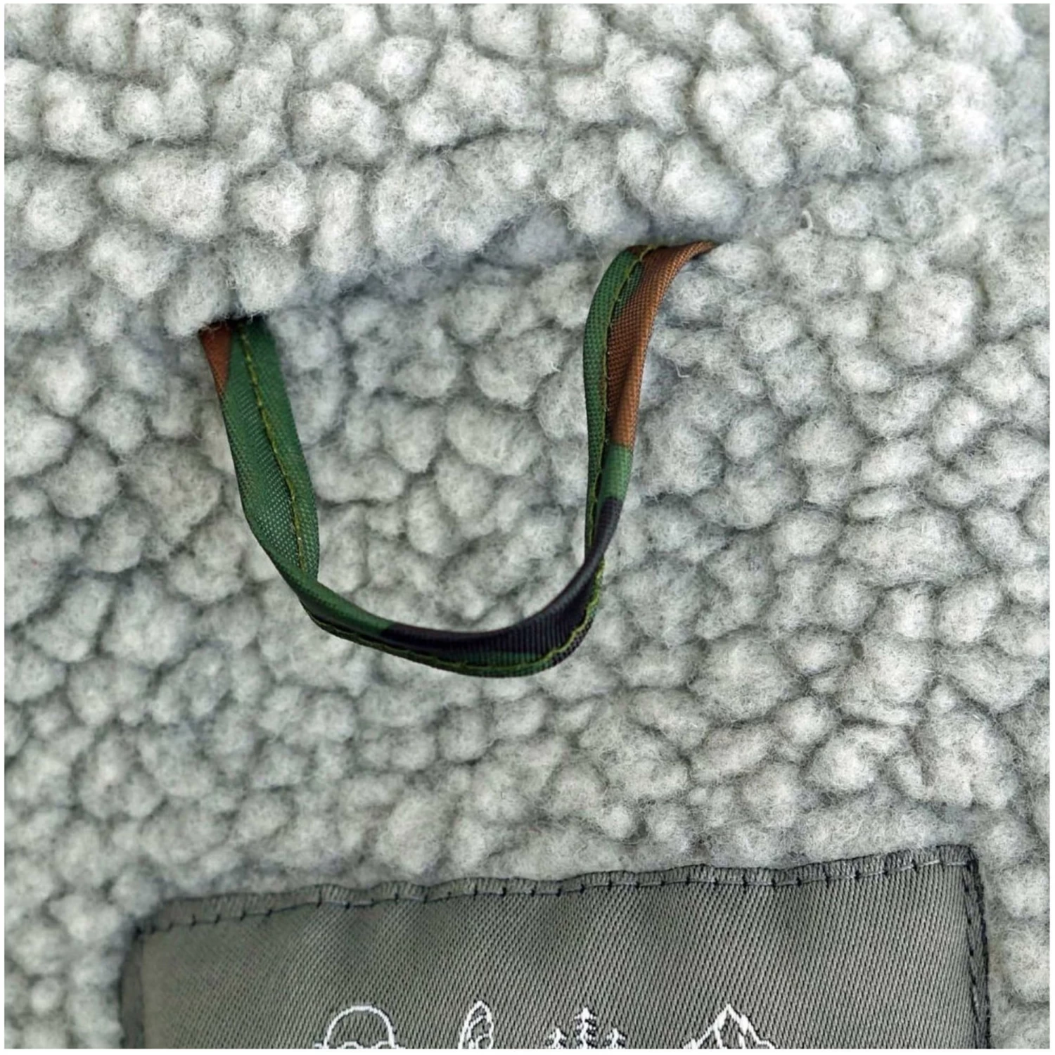 Northcore Beach Basha Sport Long Sleeve Changing Robe / Poncho - Image 5